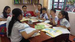 Chào mừng đội tuyển học sinh giỏi quốc gia đến tập trung