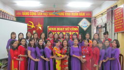 TRƯỜNG TIỂU HỌC ĐÔNG KẾT KỈ NIỆM 88 NĂM NGÀY THÀNH LẬP HỘI LHPN VIỆT NAM