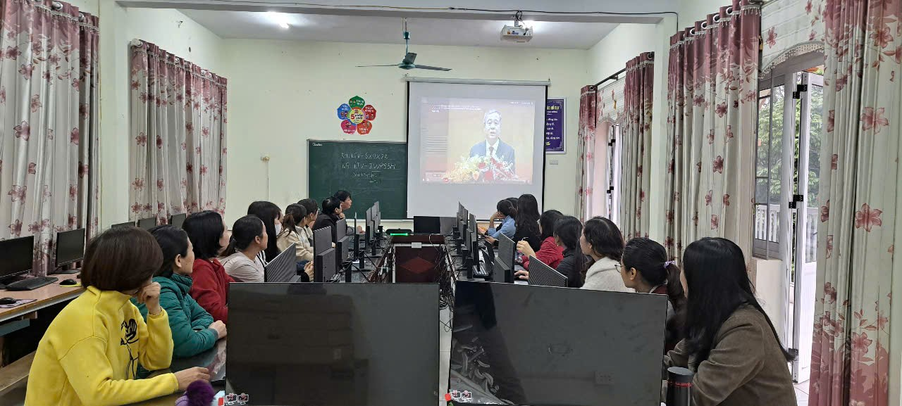 <a href='https://c1dongketkc.hungyen.edu.vn/tin-tuc/hoi-nghi-toan-quoc-nghien-cuu-hoc-tap-quan-triet-va-trien-khai-thuc-hien-nghi-quyet-dai-hoi-xiv-cua-dang.html'>HỘI NGHỊ TOÀN QUỐC NGHIÊN CỨU, HỌC TẬP, QUÁN TRIỆT VÀ TRIỂN KHAI THỰC HIỆN NGHỊ QUYẾT ĐẠI HỘI XIV CỦA ĐẢNG</a>